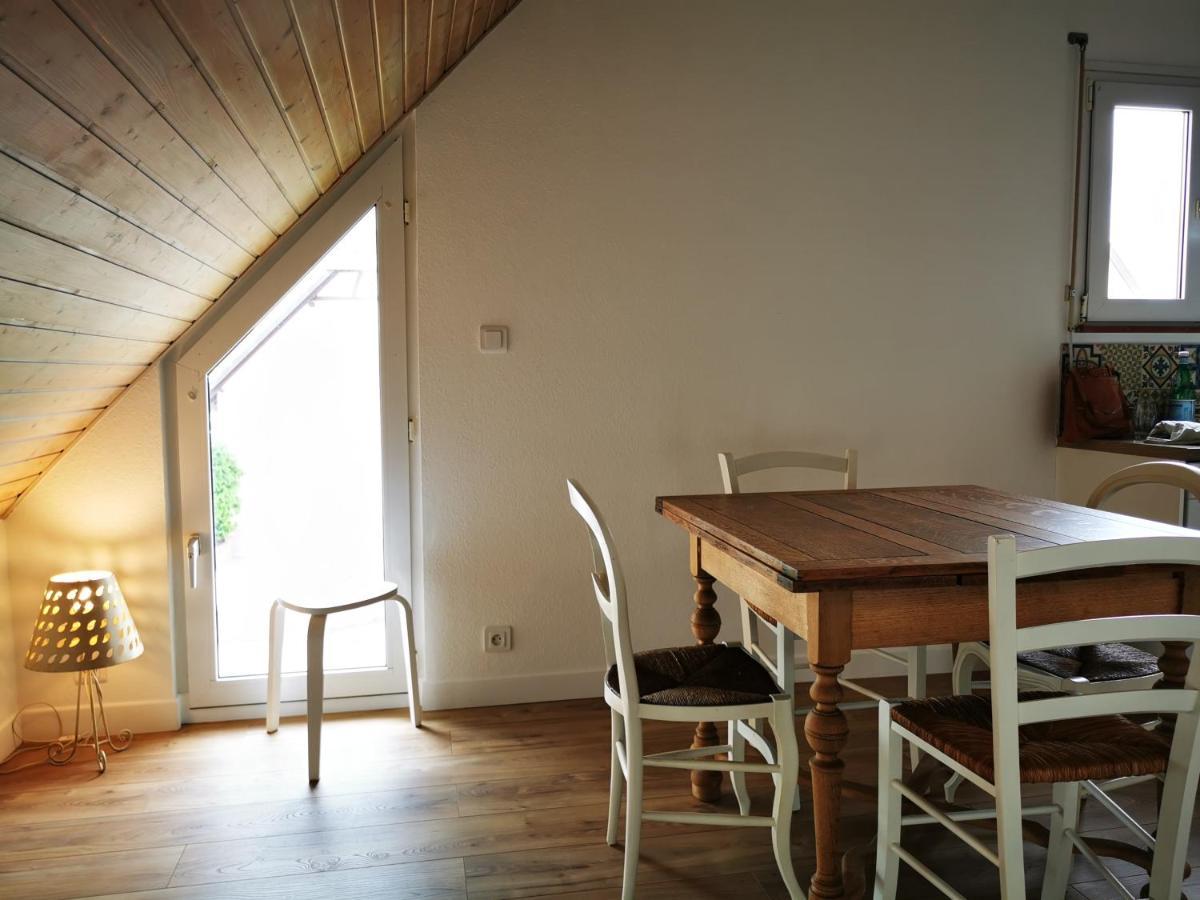 Апартаменты L'Hirondelle - Charming Flat - Блоцхейм Экстерьер фото