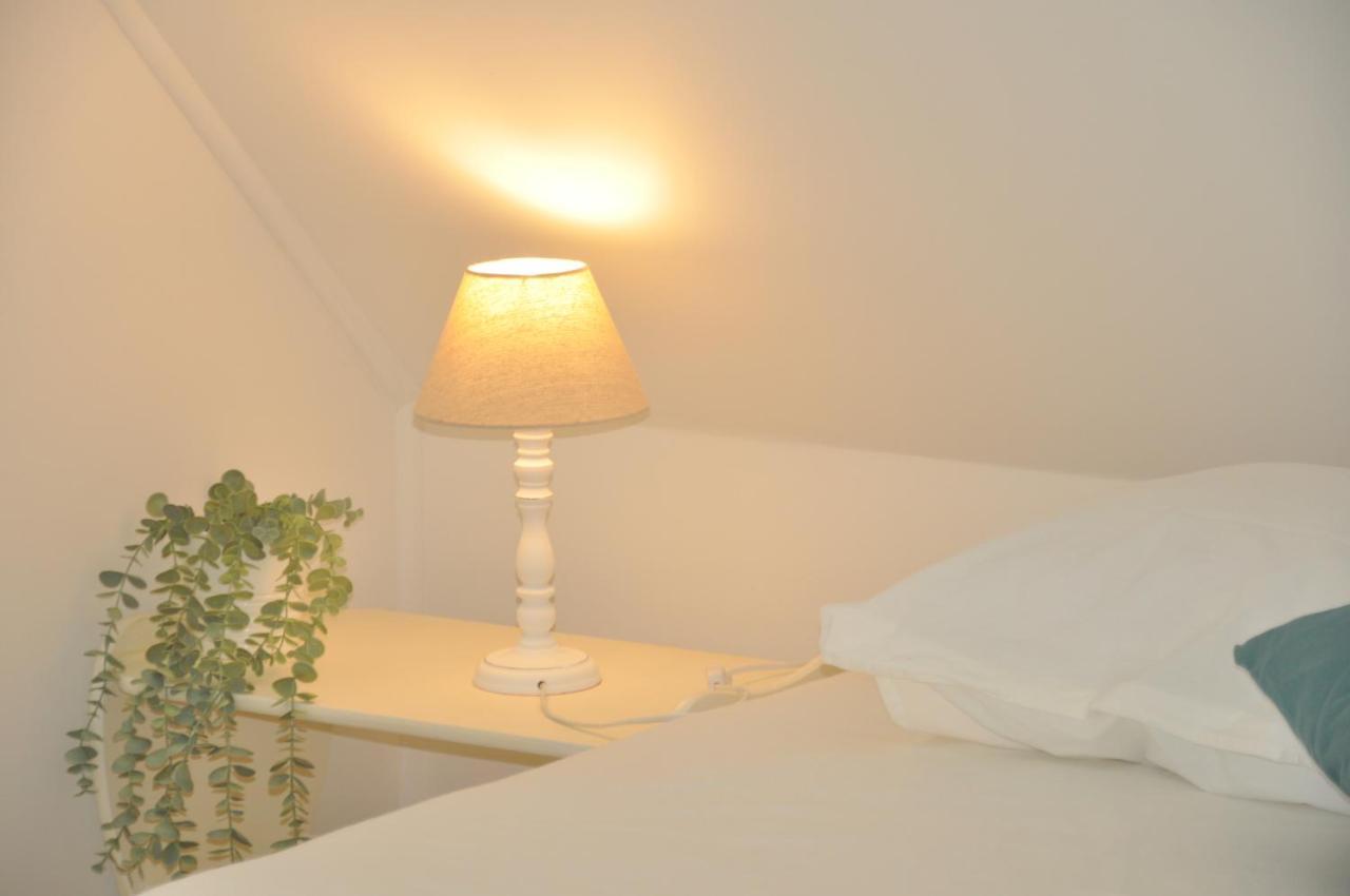 Апартаменты L'Hirondelle - Charming Flat - Блоцхейм Экстерьер фото